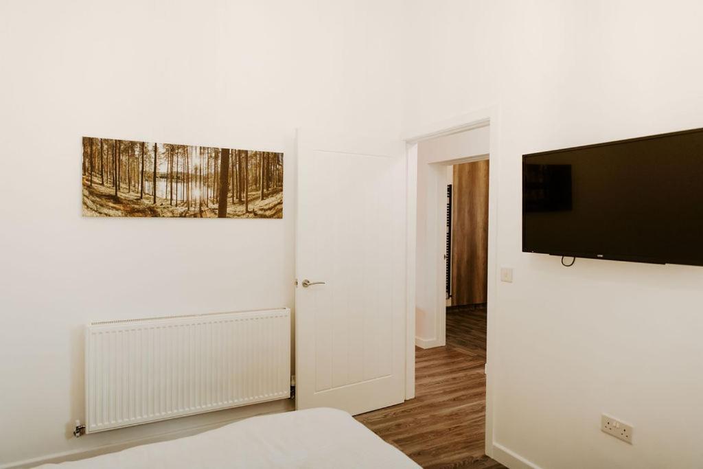 Lionheart Large Luxury Lodge - Sleeps 10- Dog Friendly,Near Sherwood Forest At Fairview Farm Nottingham Great For Family Gatherings ,Groups ,Parties 외부 사진