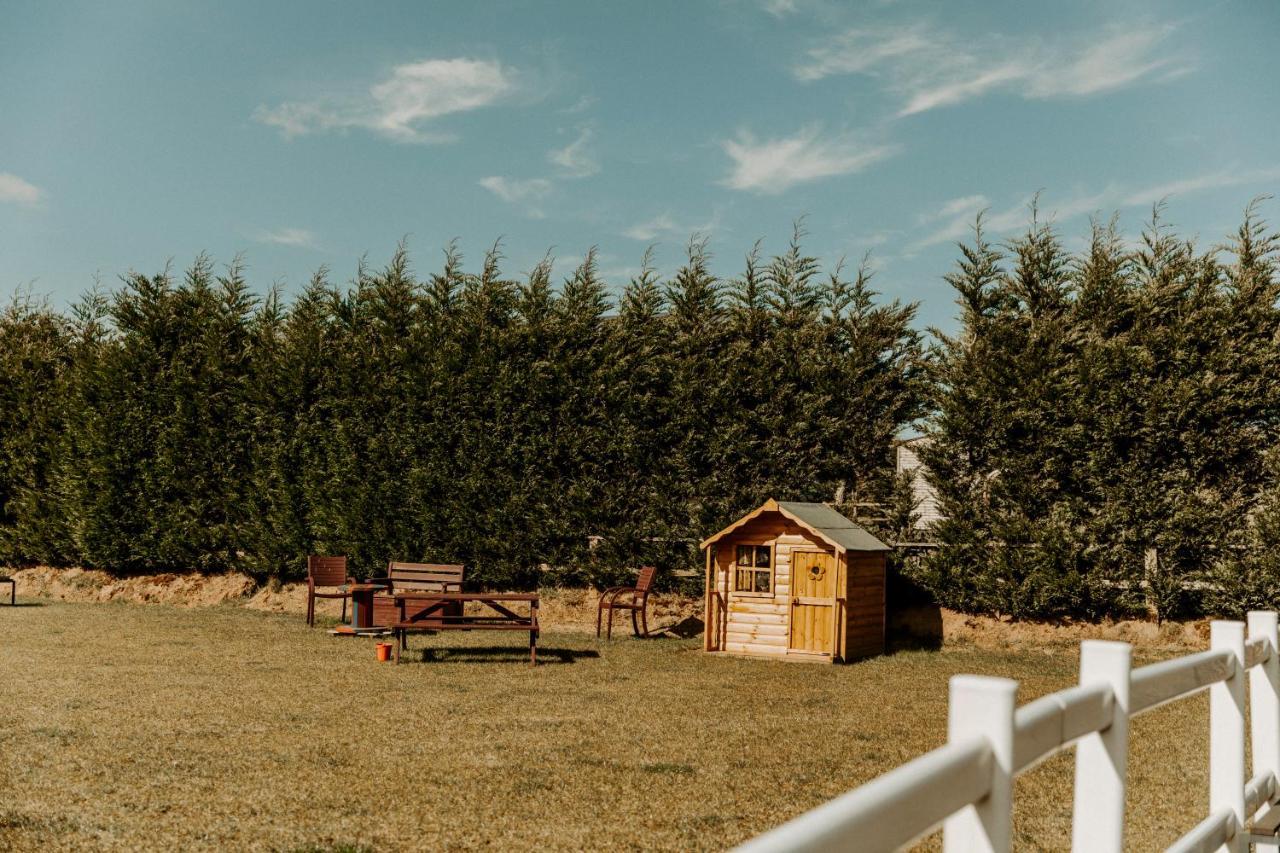 Lionheart Large Luxury Lodge - Sleeps 10- Dog Friendly,Near Sherwood Forest At Fairview Farm Nottingham Great For Family Gatherings ,Groups ,Parties 외부 사진