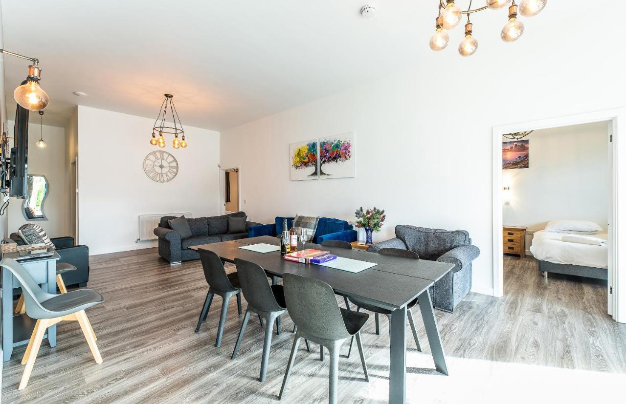 Lionheart Large Luxury Lodge - Sleeps 10- Dog Friendly,Near Sherwood Forest At Fairview Farm Nottingham Great For Family Gatherings ,Groups ,Parties 외부 사진